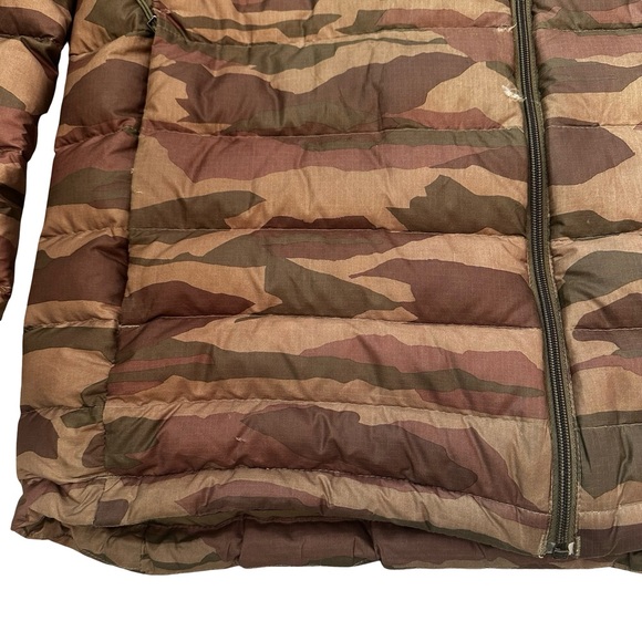 Patagonia Hi Loft Down Hoody Puffer Hooded Jacket RARE Camo Men's Size Small